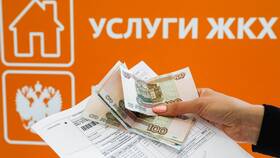 Как получить деньги наличными в банке в Ральф Рингер