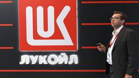 Почему падает цена акций Лукойла в Ральф Рингер